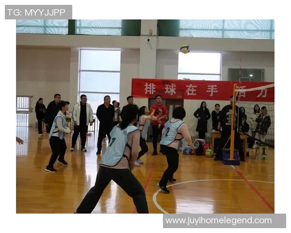 重庆排球队的团队协作之道：团结拼搏成就排球梦想