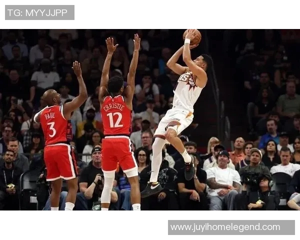 快船102-115太阳！无奈的不是3连败，而是泰伦卢赛后评价比尔